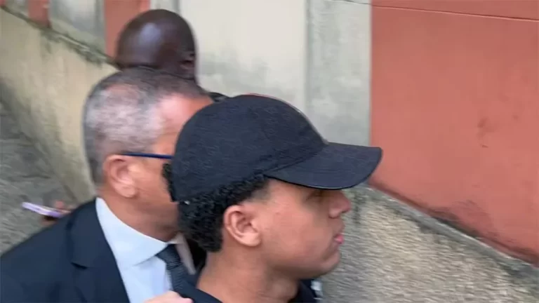 Filho de ex-subsecretário do RJ se entrega e é o terceiro preso suspeito de estupro coletivo