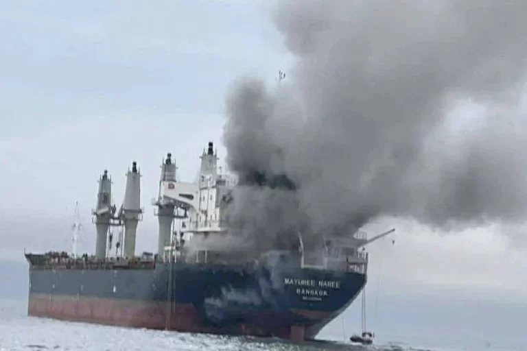 Irã ataca navios no golfo e tensão no estreito de Ormuz eleva risco global