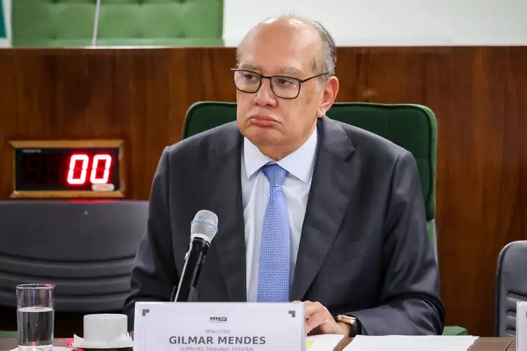 Gilmar cobra do Ministério Público do Rio informações sobre penduricalhos