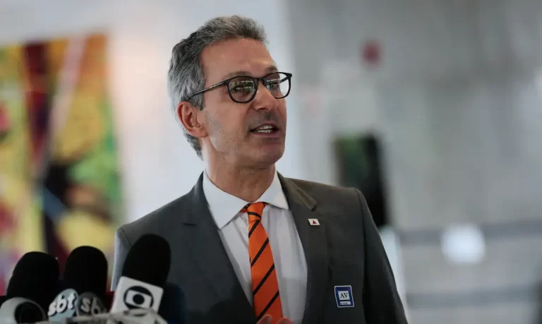 Zema diz que não vai revelar empresas beneficiadas por isenções fiscais em MG