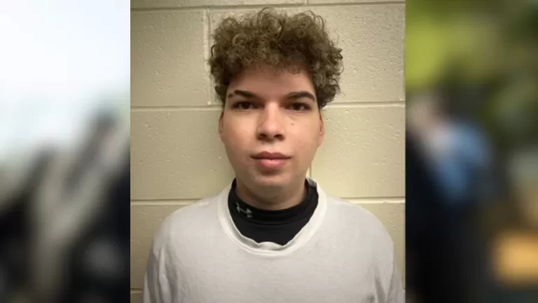 Brasileiro é preso pelo ICE suspeito de crime sexual contra adolescente